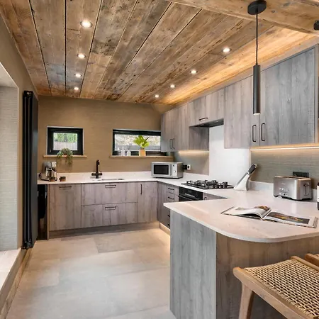The Hideaway At Longtail - Ridgestone *
