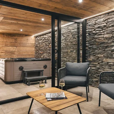 בית נופש The Hideaway At Longtail - Ridgestone